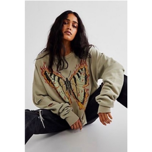 Free People Tops - Free People x Vintage Souls Firebutterfly Pullover Sweatshirt Green Distressed